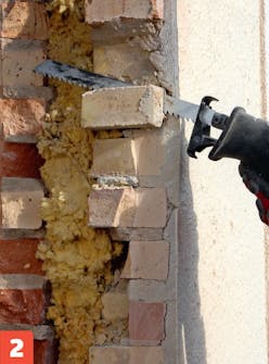 Uuden oviaukon tekeminen ulkoseinään Uuden oviaukon tekeminen ulkoseinään